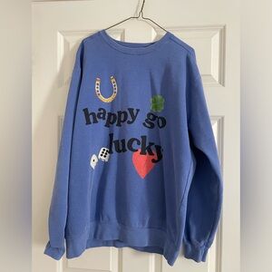 Kristin Jones HAPPY GO LUCKY CREWNECK in Flo Blu